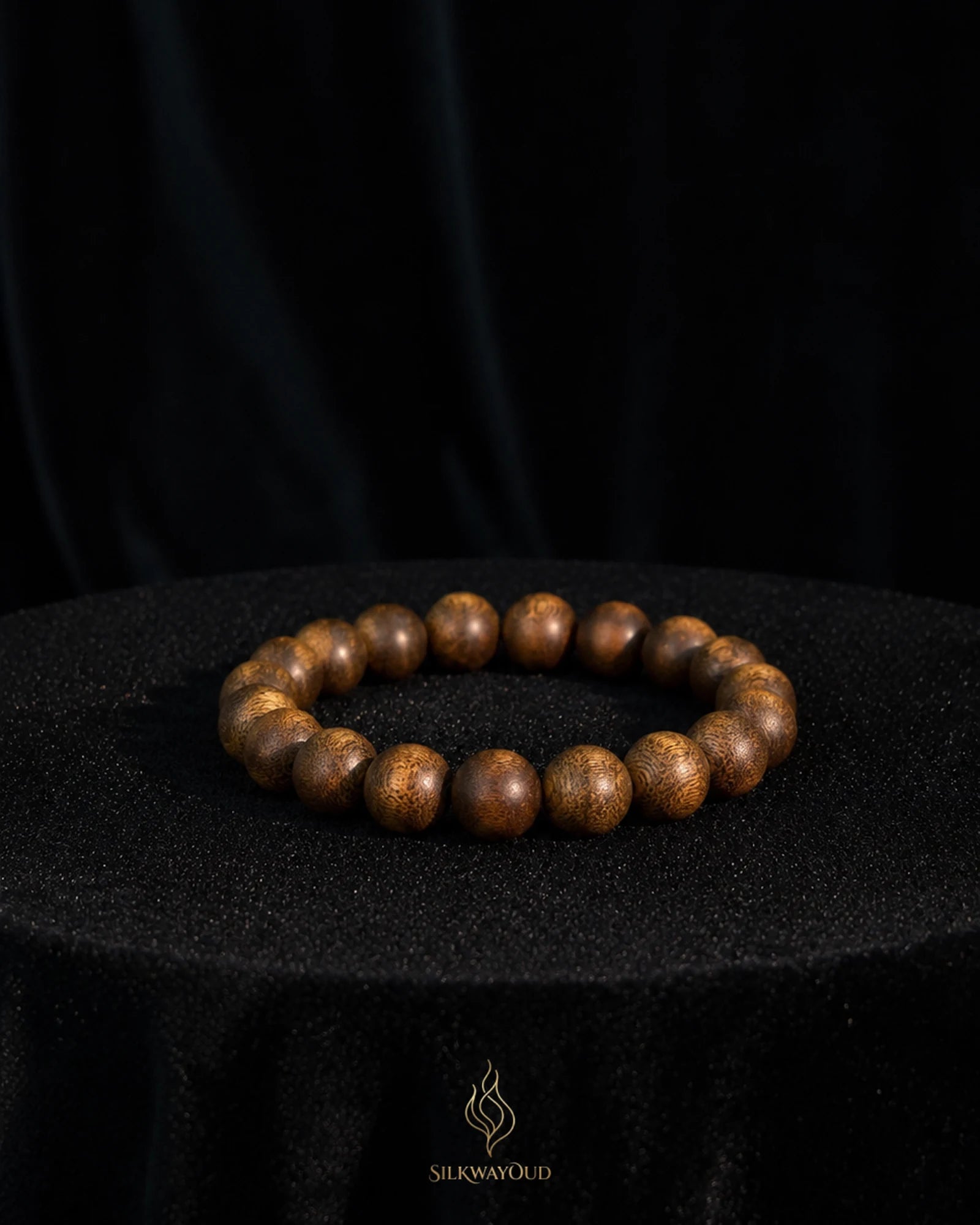Maoming Grade S Agarwood Bracelet Single Wrap - BS001 4:5 product photo