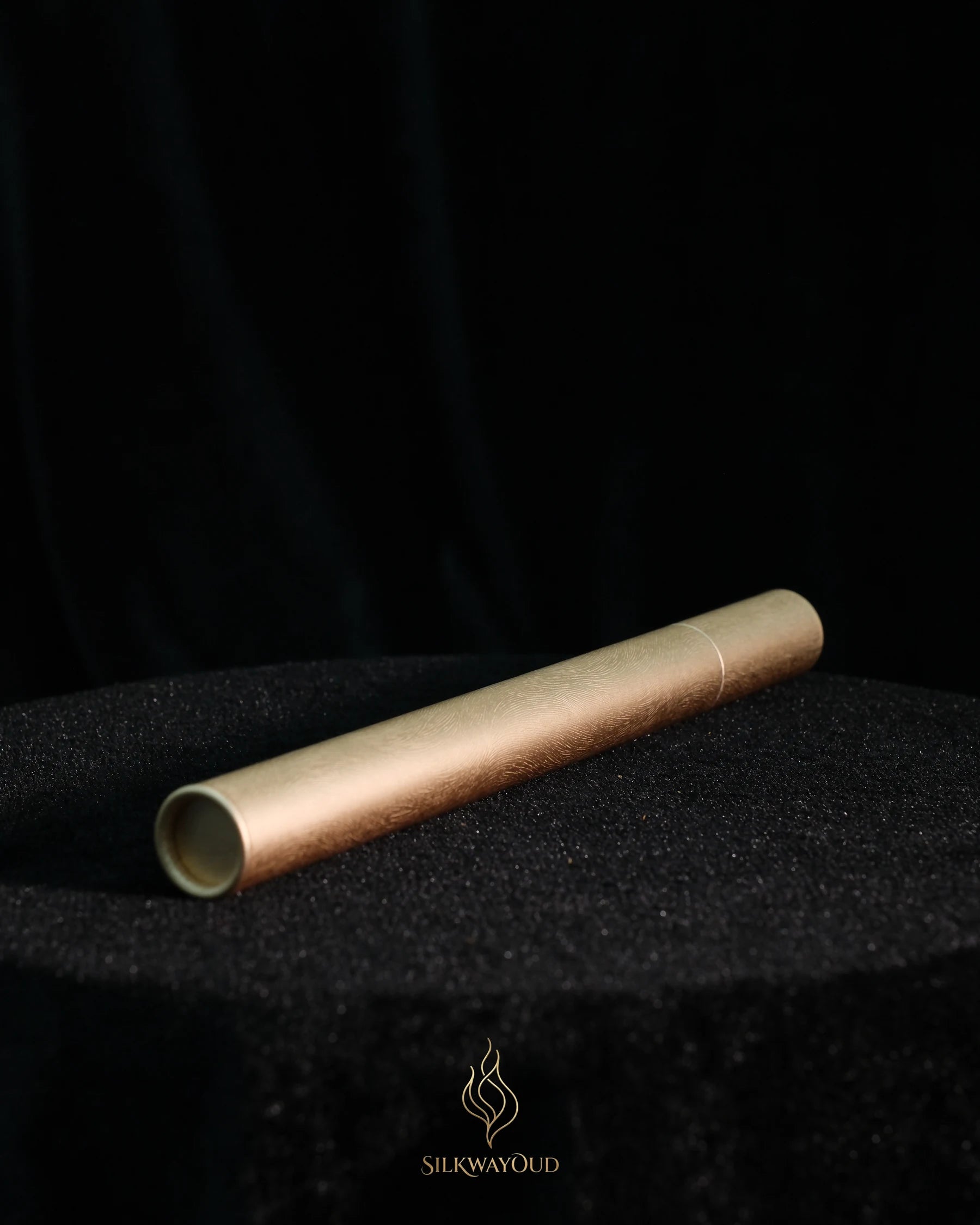 Hainan Grade A Oud Incense Sticks 10g - SIA001 4:5 product photo 2